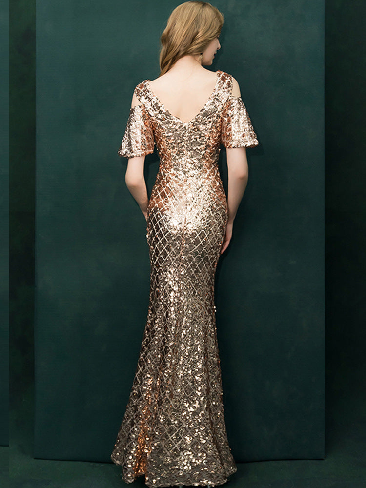 Elegant Gold Sequin Dress for Stunning Evening Looks - Image 2