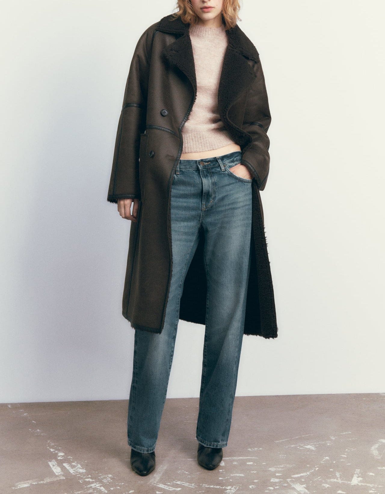 Winter Trench Coat for Women - Stylish Long Outerwear for Cold Weather - Image 4