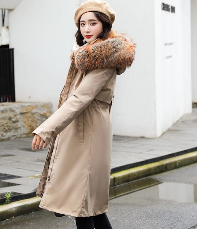 Ladies Fur Coat - Luxurious Style and Comfort for Every Occasion - Image 3