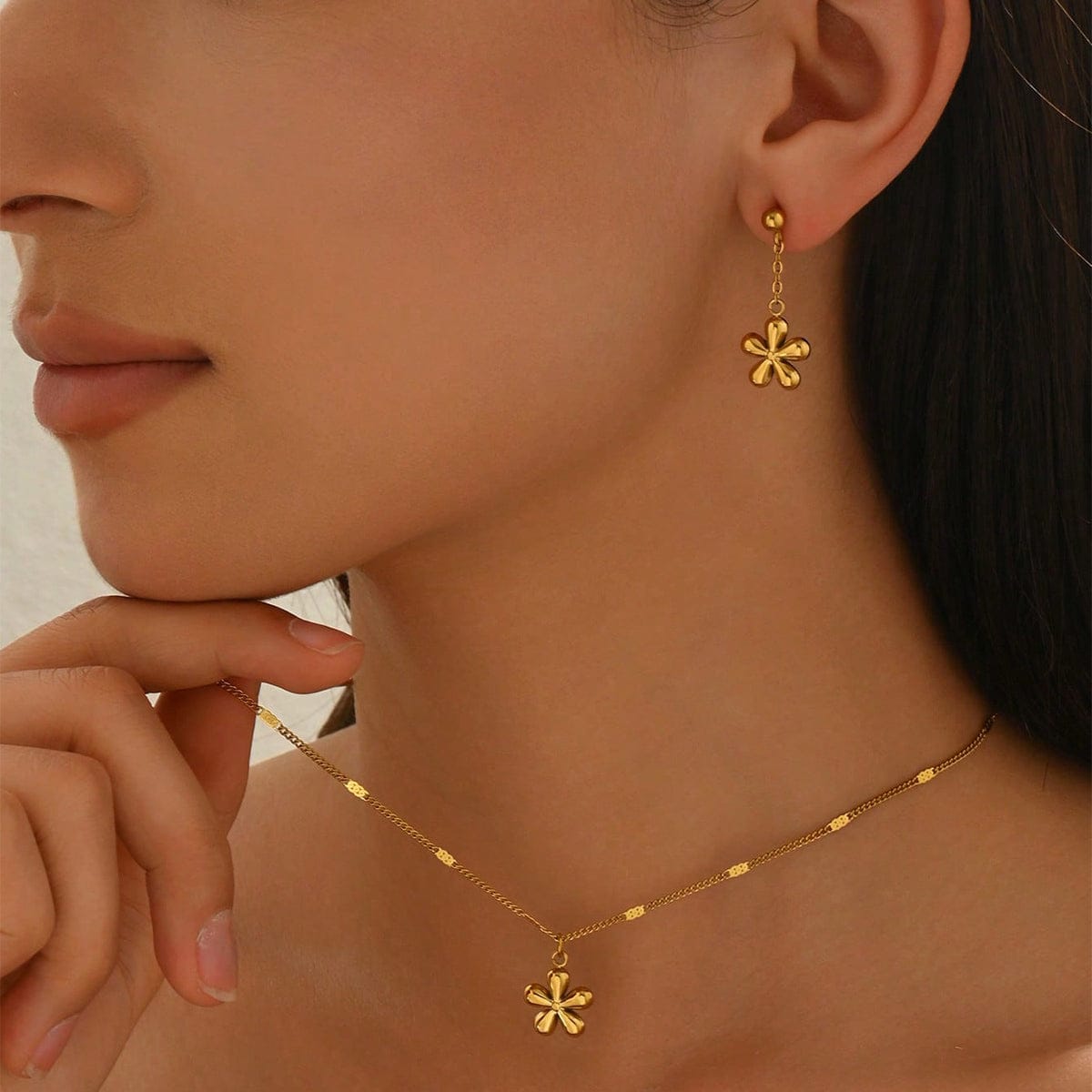 Flower Pendant Necklace Set with Matching Earrings