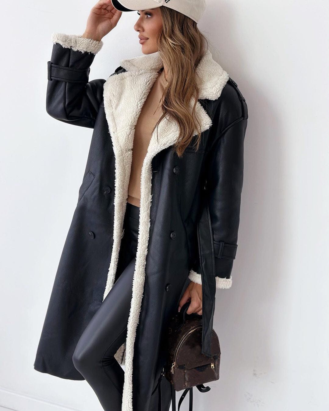 Winter Trench Coat for Women - Stylish Long Outerwear for Cold Weather - Image 3