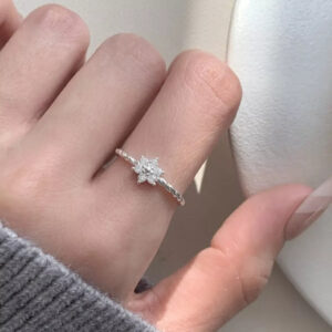 925 Sterling Silver Flower Ring with Zircon for Elegant Style