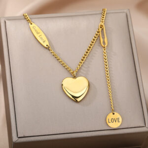 Multilayer Heart Pendant Necklace – Gold Moon & Star Details