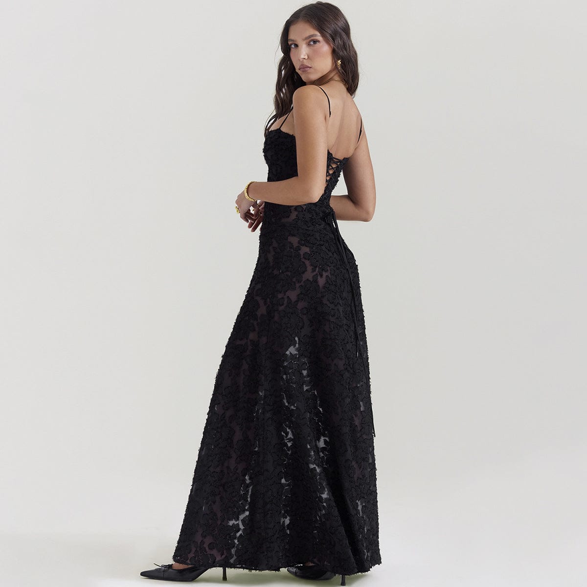 Elegant Lace Suspender Evening Dress - Image 2