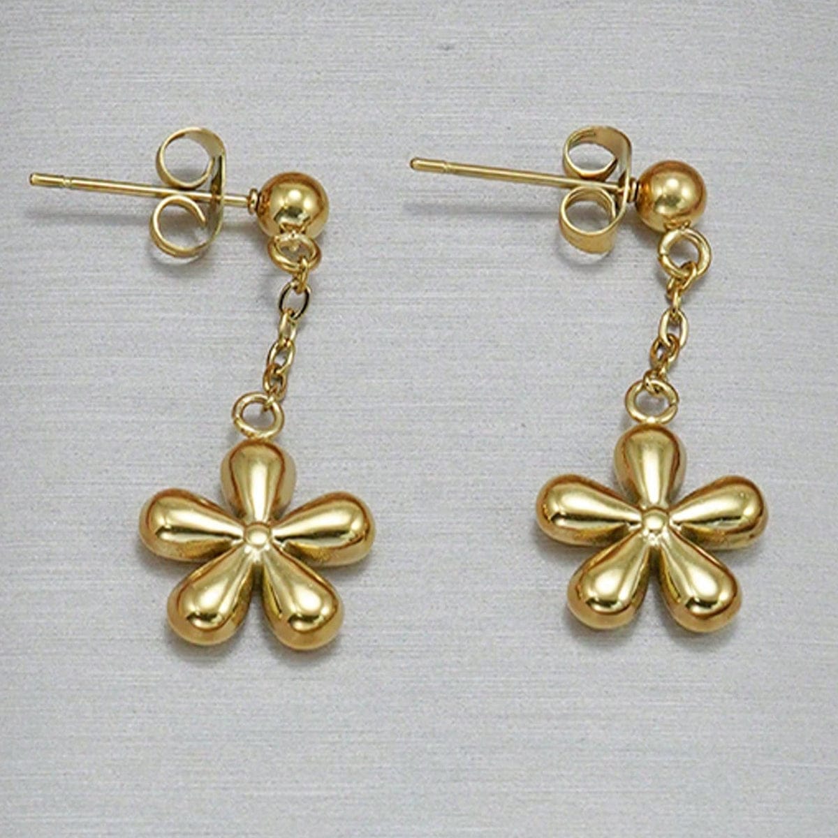 Flower Pendant Necklace Set with Matching Earrings - Image 3