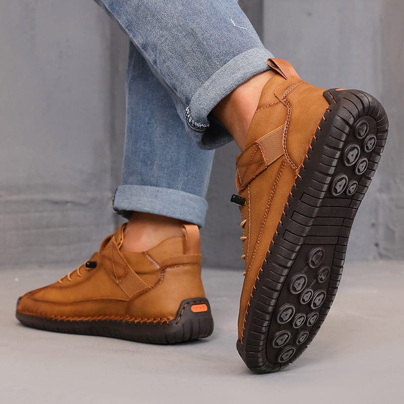 Fashion Leather Outdoor Boots for Stylish Adventures - Image 3