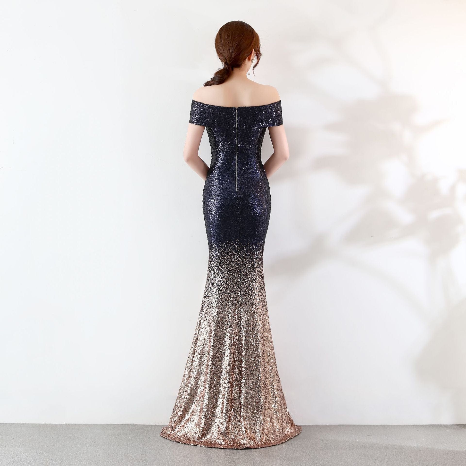 Long Slimming Party Dress for Elegant Evening Wear - Image 2