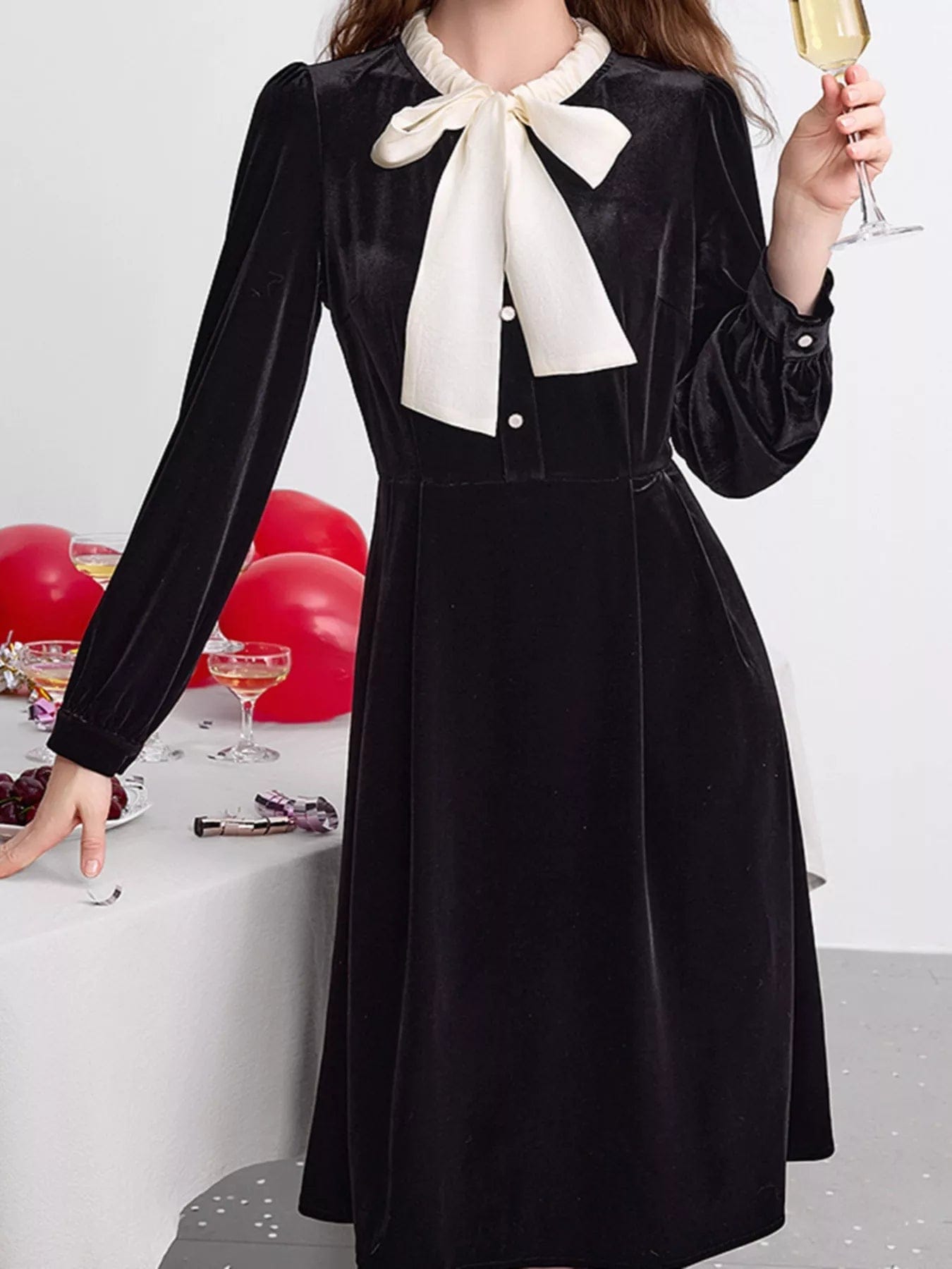Velvet Bowknot Long Sleeve Dress for Elegant A-Line Style - Image 3