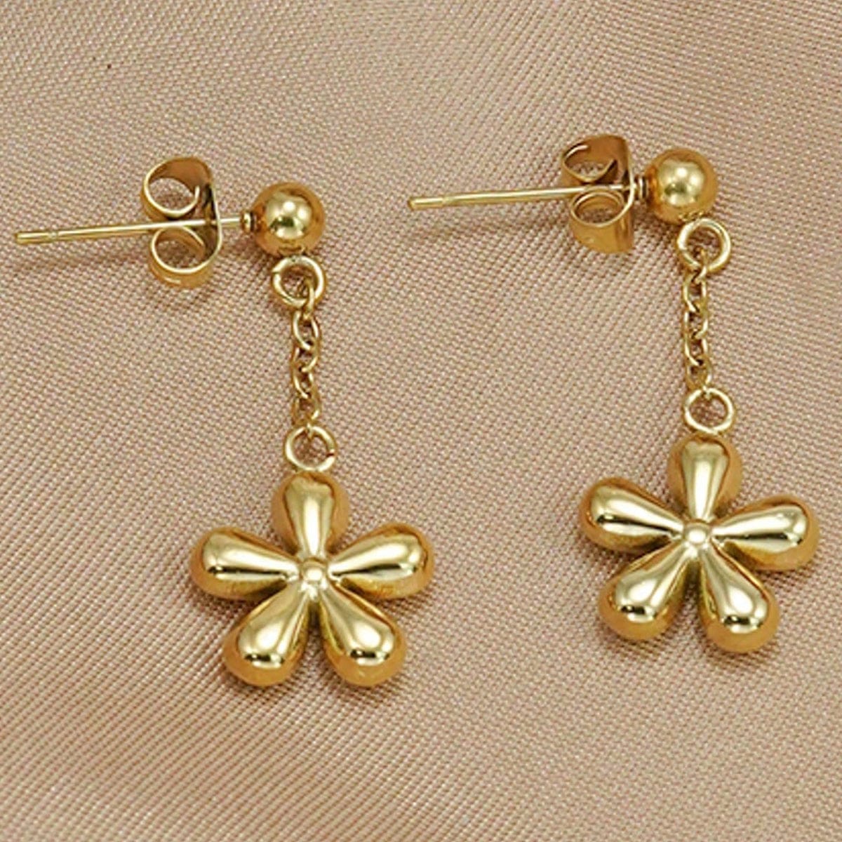 Flower Pendant Necklace Set with Matching Earrings - Image 2
