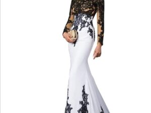 White Lace Wedding Dress A-Line Long Sleeve Bridal Gown