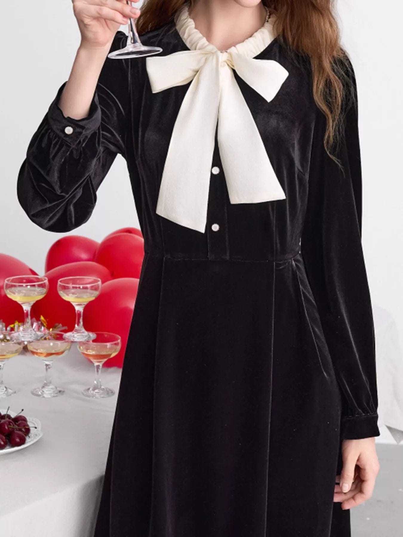 Velvet Bowknot Long Sleeve Dress for Elegant A-Line Style - Image 4
