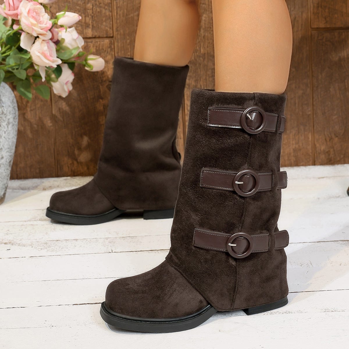 Vintage Suede Belt Buckle Boots for Stylish Elegance