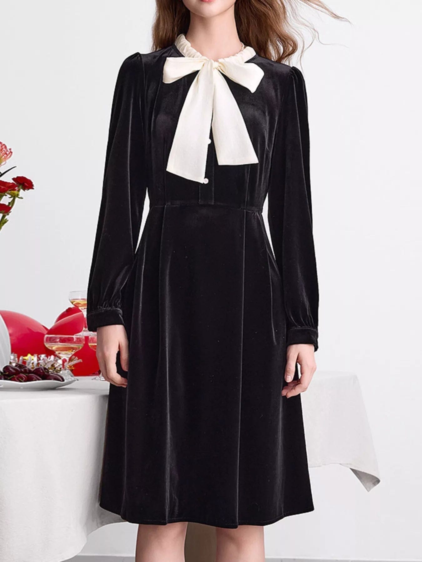 Velvet Bowknot Long Sleeve Dress for Elegant A-Line Style