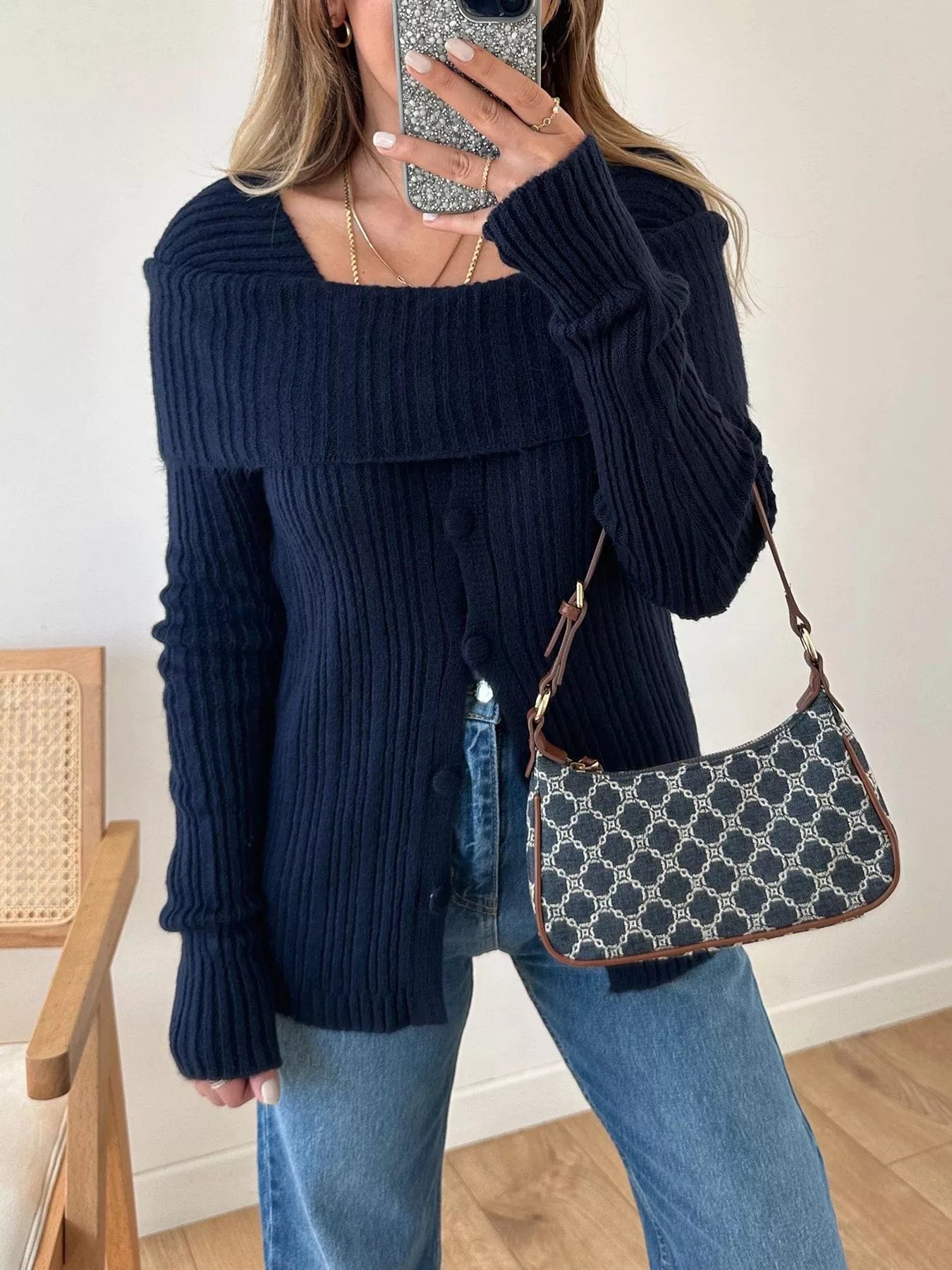 Textured Long Sleeve Knit Top with Slit Front - Image 3