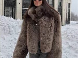 Women’s Faux Fur Short Coat – Elegant Commuter Jacket