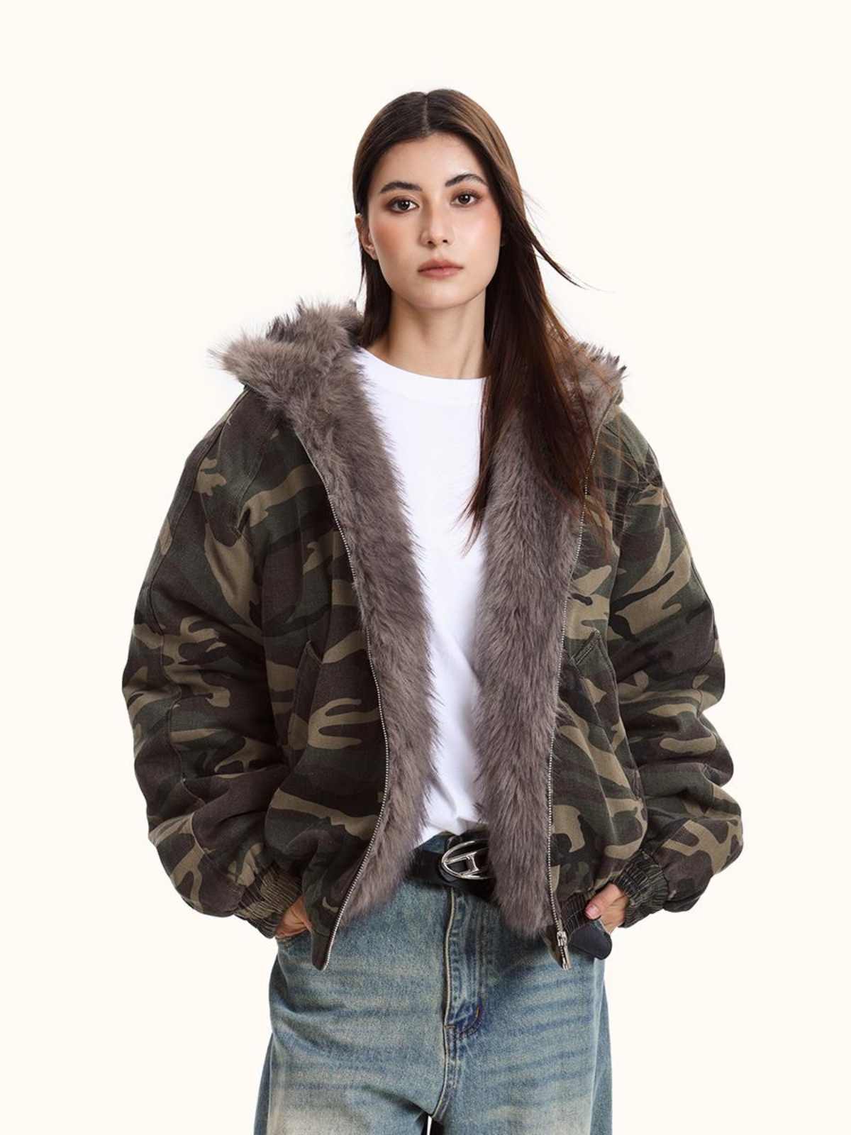 Women's Camouflage Jacket with Hood for Stylish Layering - Image 4